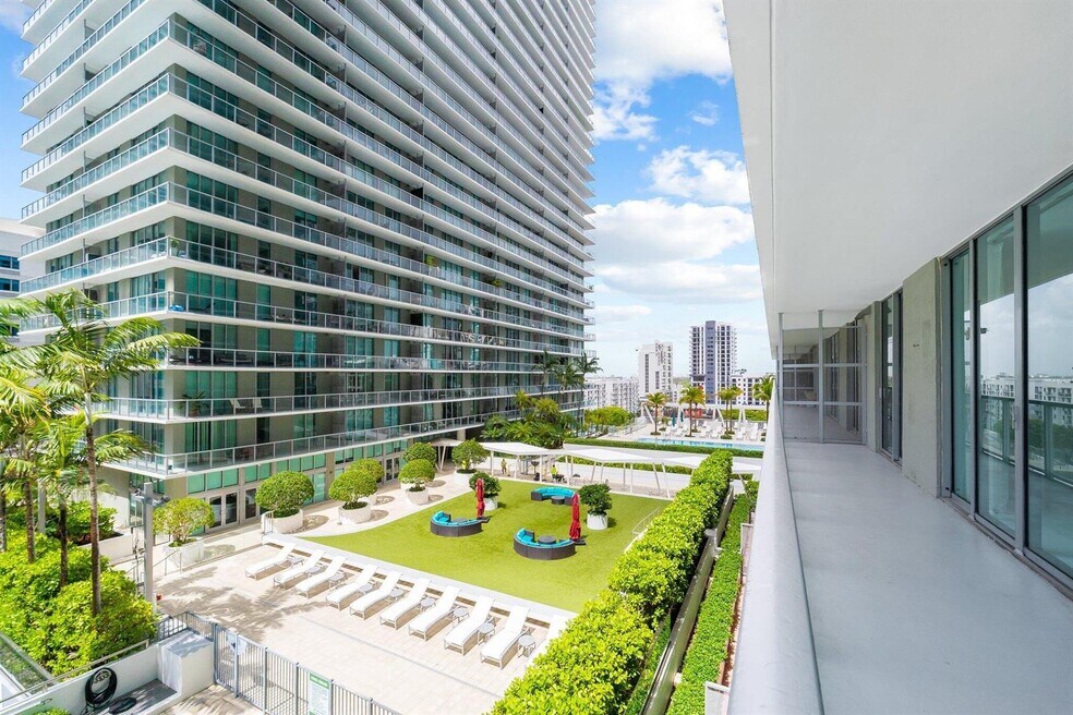Axis at Brickell Village unit 1916-N, Miami, FL 33130 - photo 1