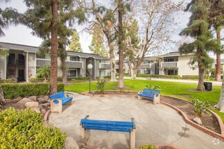 1322 Walnut Ave, Tustin, CA 92780