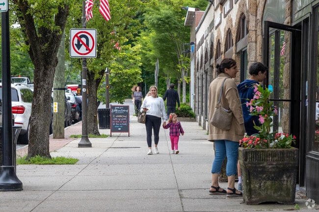 In the village of Murray Hill Middle Heathcote you can park your car and walk to a variety of shops and dining.