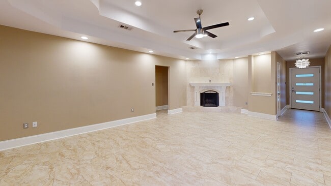 105 Dante Cir, Slidell, LA 70458 - photo 2