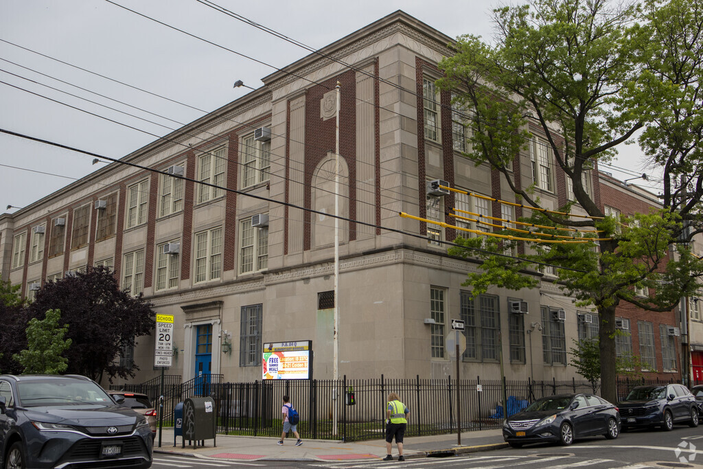 P.S. 024 Andrew Jackson School