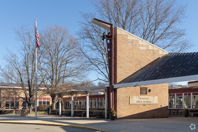 Weston High School received an overall rating of A+ from niche.