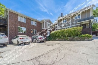 5322 Ingersoll Ave, Des Moines, IA 50312