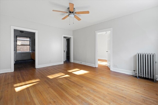 2342 W Touhy Ave unit 42-2B, Chicago, IL 60645 - photo 5