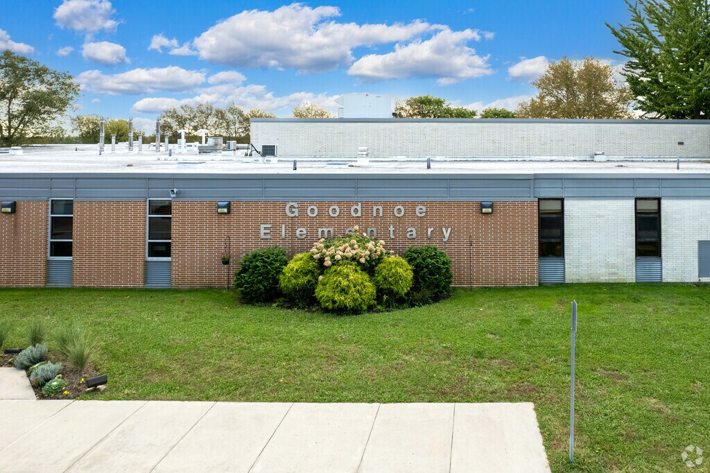 With a 13-1 student-teacher ratio Goodnoe Elementary School in Newtown.