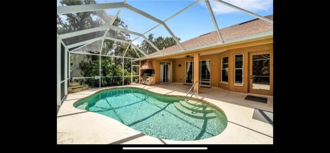 3814 S Cranberry Blvd, North Port, FL 34286 - photo 2