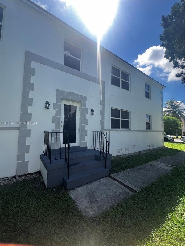 11 Sidonia Ave, Coral Gables, FL 33134 - photo 1