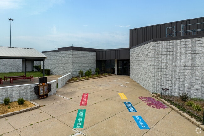 Roy Clark Elementary School is part of Tulsa's Union School District.