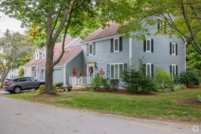 Discover condos in Northwest Nashua that combine comfort and style providing a perfect home.