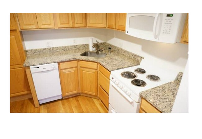 15 Euston Rd unit 10, Brighton, MA 02135 - photo 2
