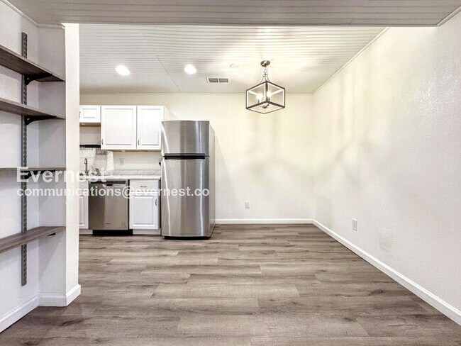 5300 E Cherry Creek South Dr unit 1403, Denver, CO 80246 - photo 5