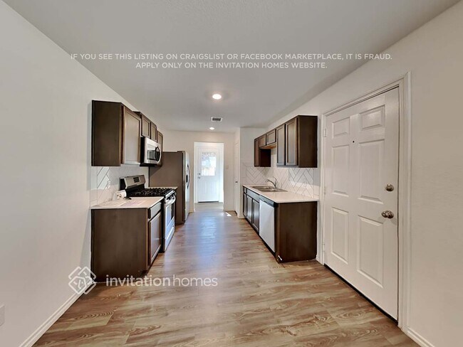 18823 Orvieto Ct, New Caney, TX 77357 - photo 5