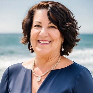 Anne Gold