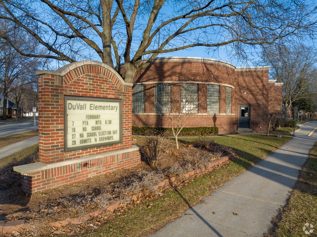 Duvall Elementary School drop off