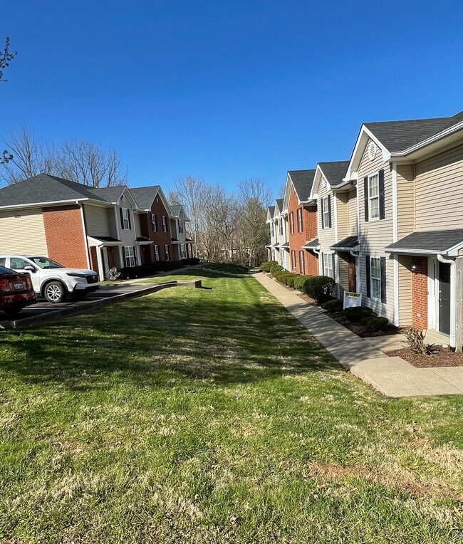 1115 Regency Way, Elizabethtown, KY 42701 - photo 2