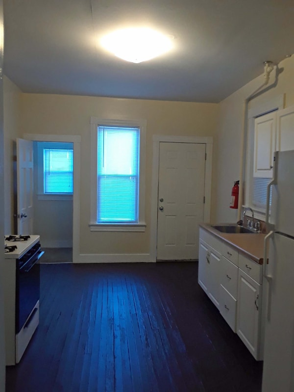 39 Meyers Ct, Wilkes-Barre, PA 18701