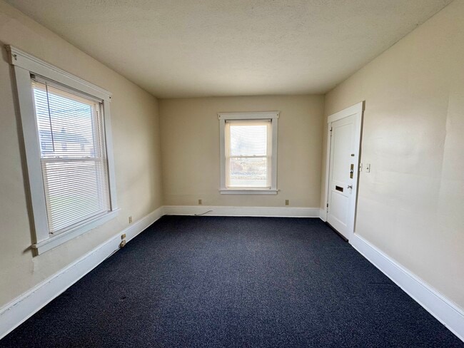 1107 Cleveland Ave SW unit 2, Canton, OH 44707 - photo 7