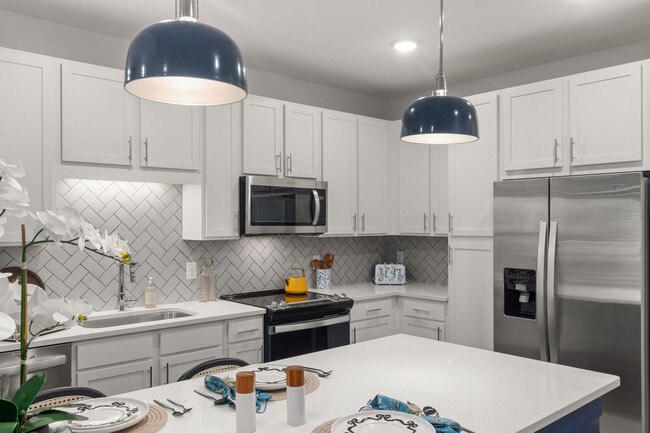 Solis Buffaloe, Raleigh, NC 27616 - photo 3