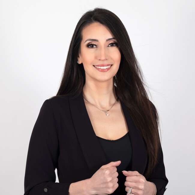 Agent Photo