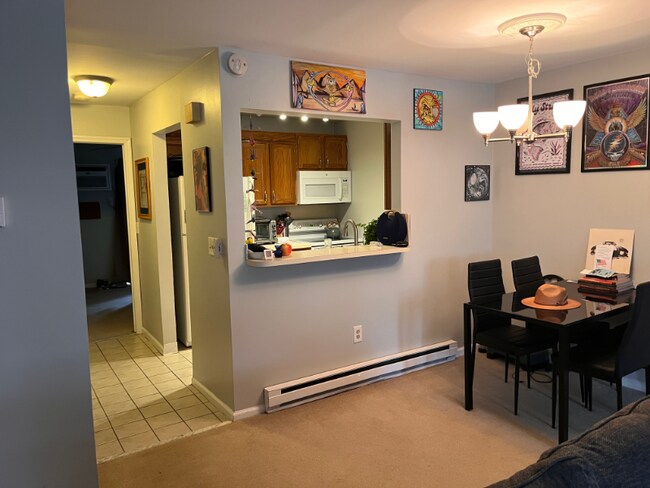 8 Rose Ln unit 22-11, Danbury, CT 06811 - photo 3