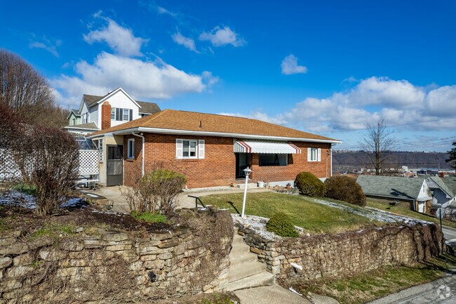 Ranch-style homes are prevalent in Port Vue, Pennsylvania.