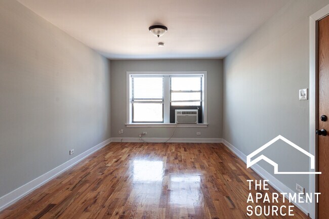 560 W Arlington Place unit 211, Chicago, IL 60614 - photo 6