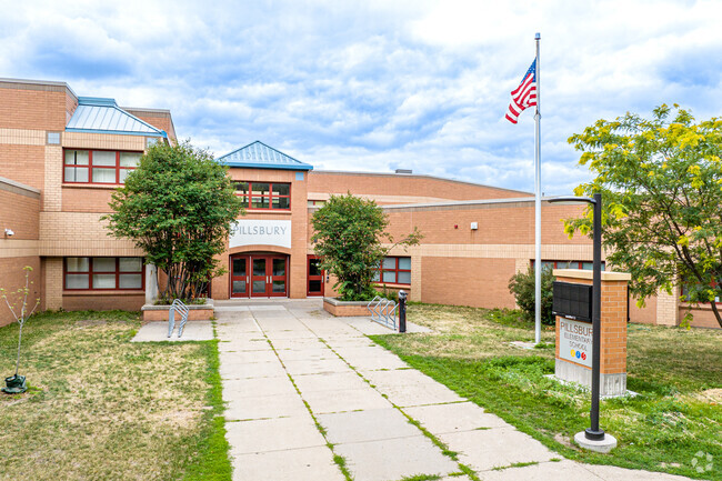 Pillsbury Elementary School, Rankings & Reviews - Homes.com