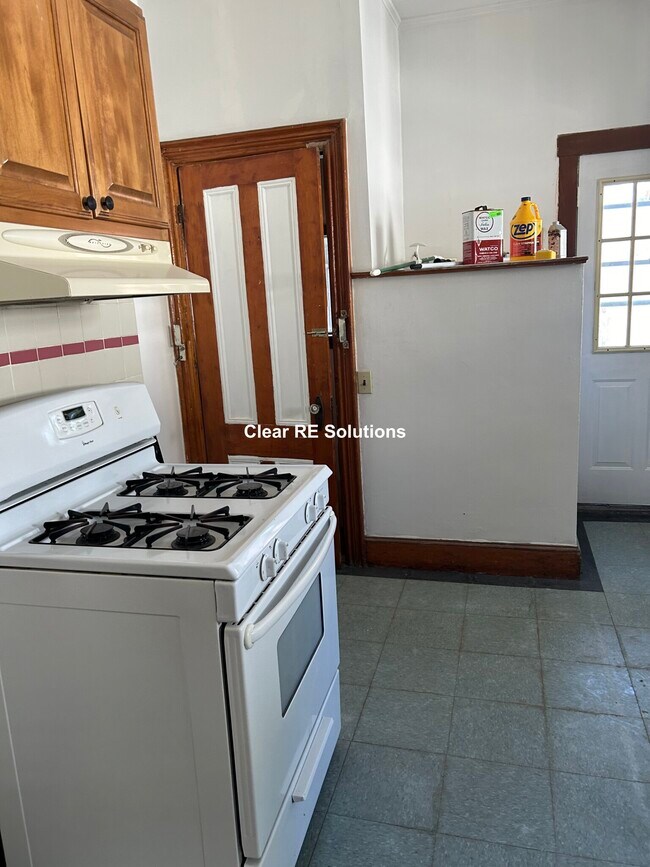 2 Arcadia St Unit 2, Boston, MA 02119