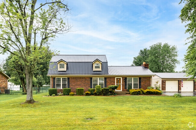 This modified ranch style home in Brooks reflects the area's rural nature.