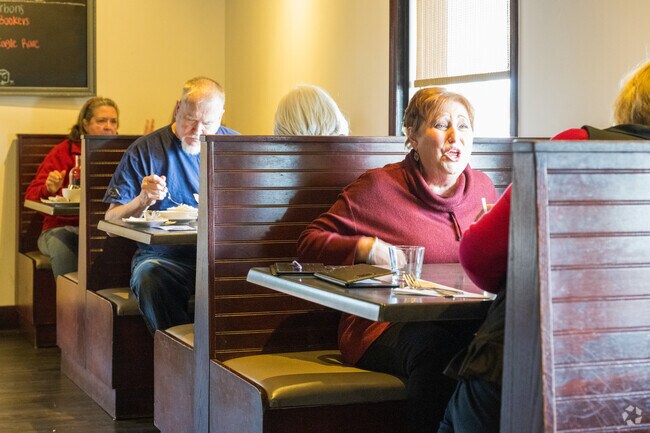 For a taste of the Atlantic in an upscale setting, locals might visit Riptides Seafood.