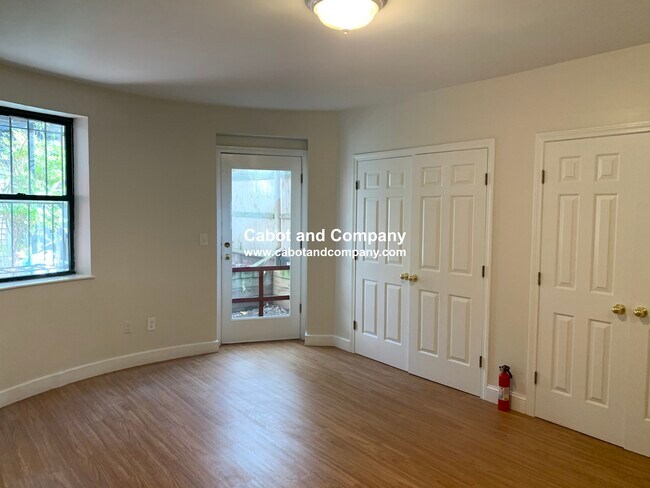 614 Massachusetts Ave unit 1, Boston, MA 02118 - photo 4