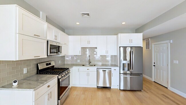 42 Hano St unit 1, Allston, MA 02134 - photo 2