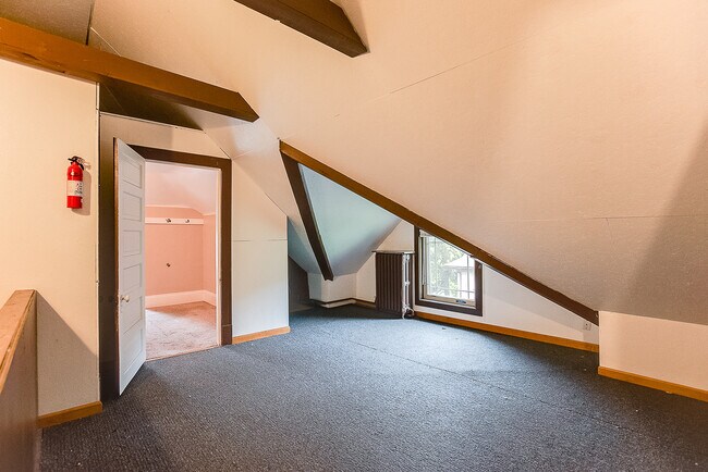 1651 Minnehaha Ave W, Saint Paul, MN 55104 - photo 7