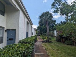 4214 La Palma Ct, Tampa, FL 33611