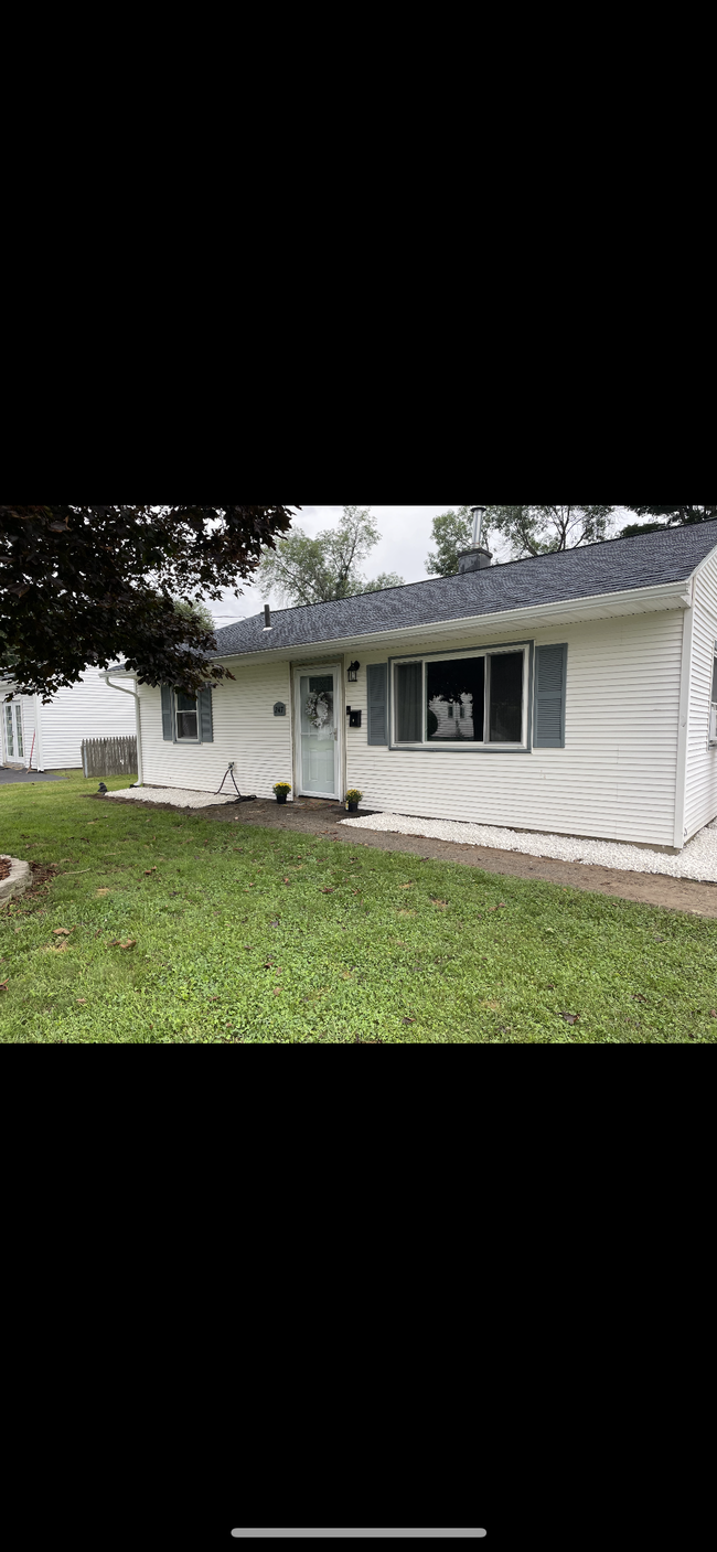 247 Chiswell Rd, Schenectady, NY 12304