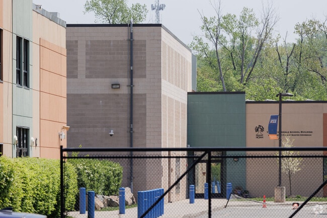 Tuition at Yeshivat Noam School in Paramus, NJ is 16,000 per year.