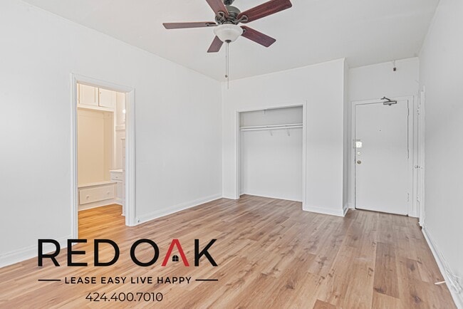 516 S St Andrews Place unit 209, Los Angeles, CA 90020 - photo 2