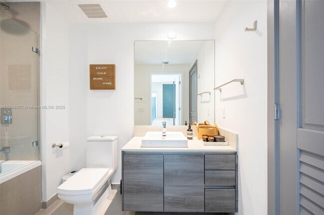 The Bond At Brickell unit 707, Miami, FL 33131 - photo 7