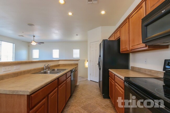 1250 S Rialto, Mesa, AZ 85209 - photo 5