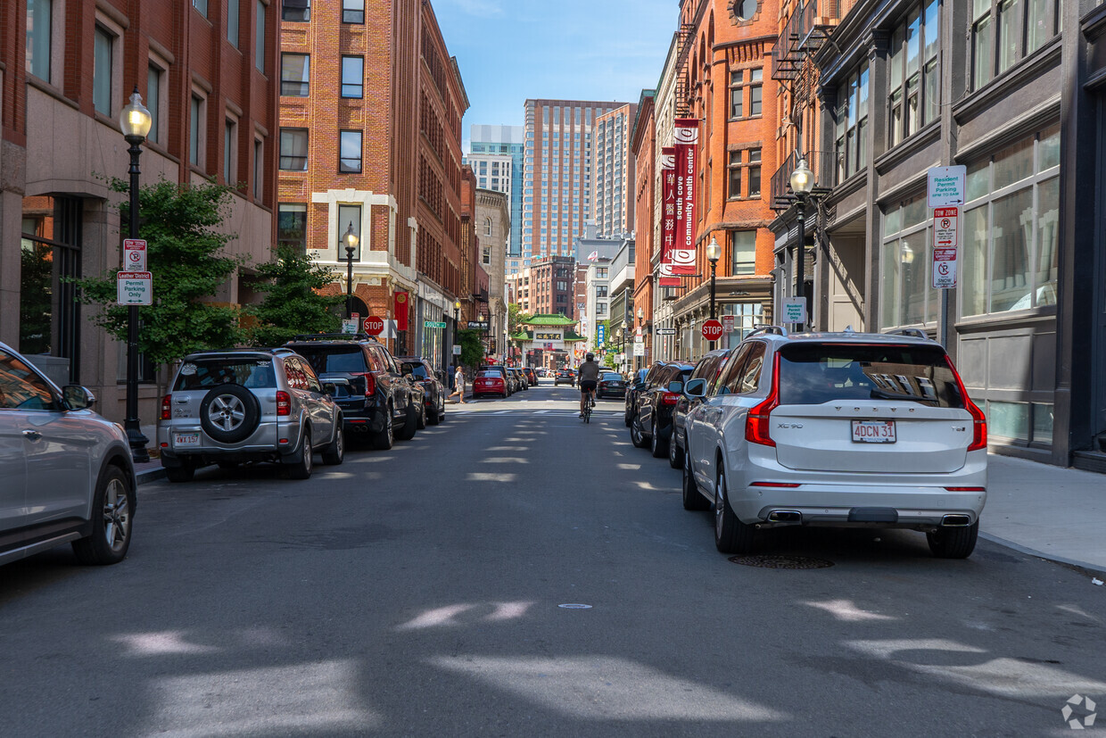 Boston Parking From $12 - Save Up To 60%