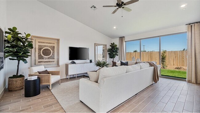 8503 Healy Pass Ave, Bakersfield, CA 93311 - photo 7