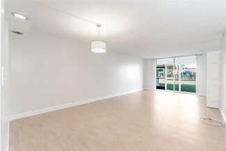 6135 NW 186th St Unit 209, Hialeah, FL 33015