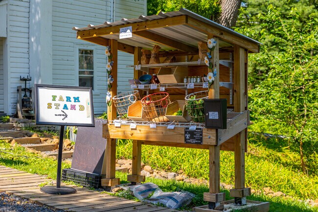 If you need fresh produce head on down to the Altmore Arboretum produce stand in Pottsgrove.