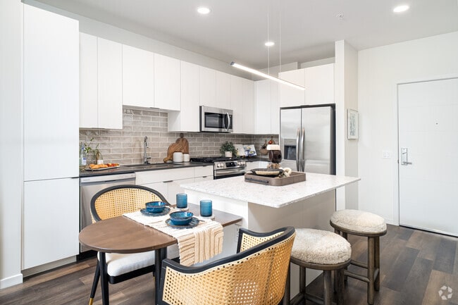 Lucca Fox Valley, Aurora, IL 60504 - photo 7