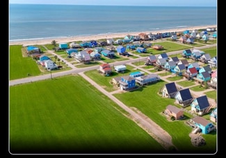 222 Sandpebble Place, Surfside Beach, TX 77541