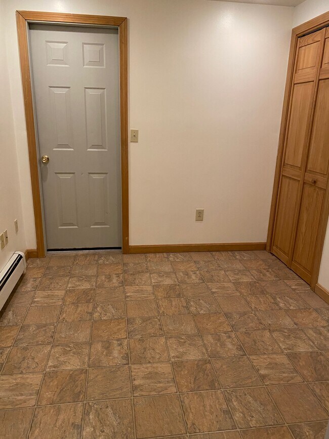 1078 Laconia Rd unit 3, Belmont, NH 03220 - photo 6