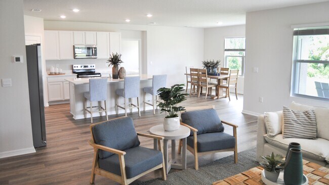 13124 Bending Creek Trail, Parrish, FL 34219 - photo 5