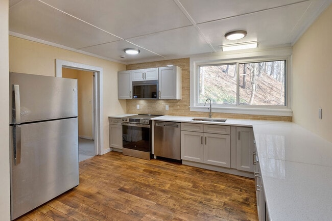 26 Orchard St, Delhi, NY 13753 - photo 4