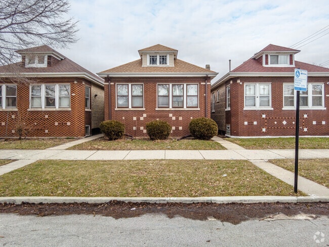 A few charming homes located in the McKinley Park area of Chicago, IL.