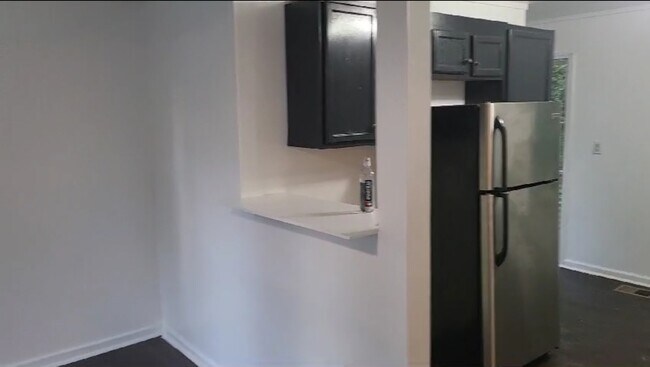 1308 Elizabeth Ave SW, Atlanta, GA 30310 - photo 6